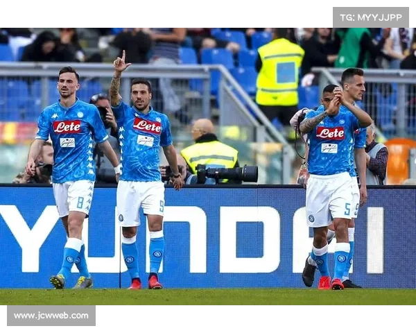 那不勒斯2-0卡拉巴赫，意甲冠军客场稳守胜局